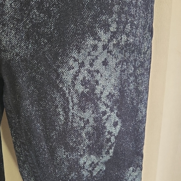 NWT... Free People Skinny Jeans - Picture 5 of 7